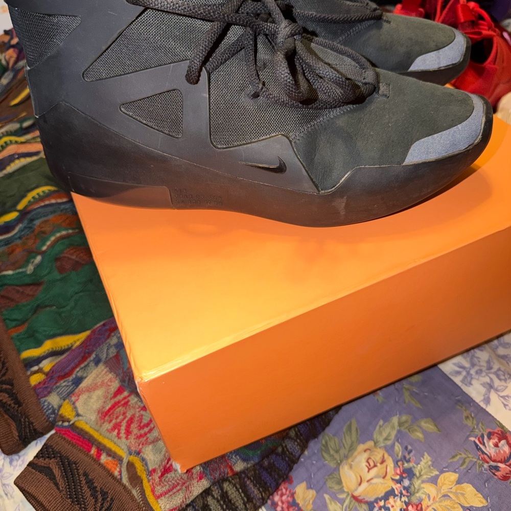 Rare NIKE x Fear Of God “Triple Black” Sneakers 2020 Release w/ box - Picture 9 of 16